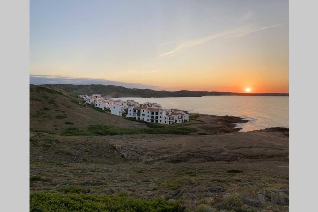 Apartamento Miravent Terraza y Jardin Frente al mar Menorca Fornells  Exterior foto